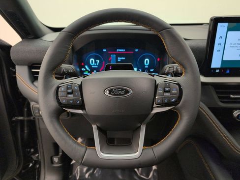 Used 2026 Ford Explorer Tremor w/ Tremor Convenience Package AWD/4WD image 35