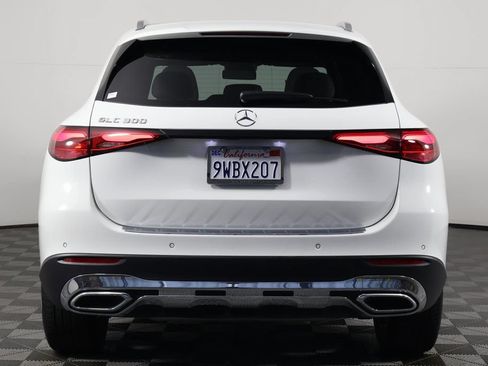 Certified 2026 Mercedes-Benz GLC 300 image 5