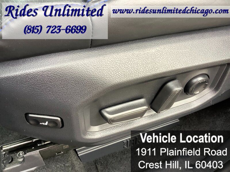 Used 2023 Toyota Sequoia Platinum AWD/4WD image 15