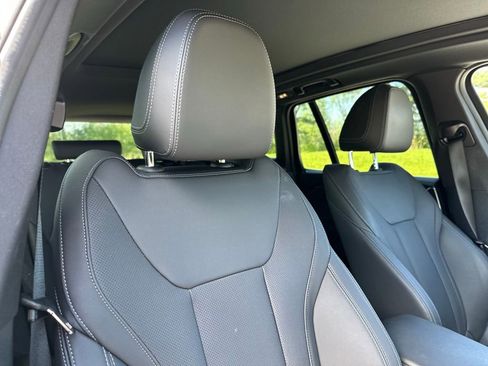 Used 2024 BMW X3 xDrive30i w/ Premium Package w/ZPA AWD/4WD image 22