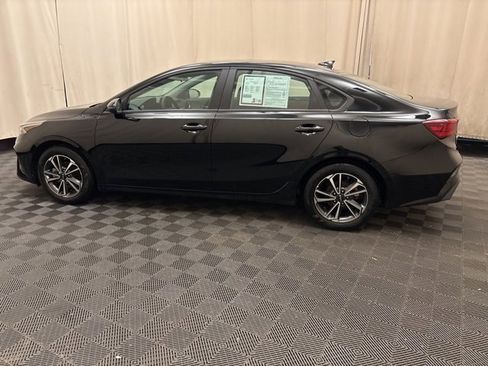 Certified 2023 Kia Forte LXS w/ LXS Technology Package image 8