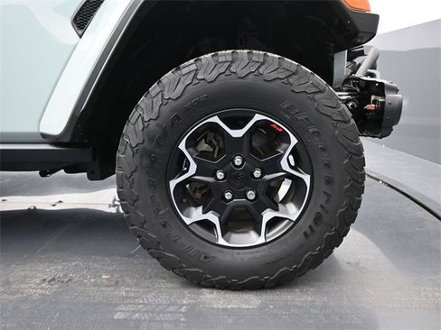 Used 2023 Jeep Wrangler Unlimited Rubicon w/ LED Lighting Group image 42