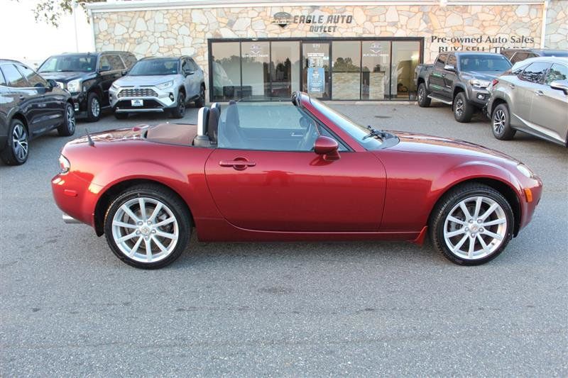 Used 2008 MAZDA MX-5 Miata Touring w/ Suspension Pkg RWD image 8