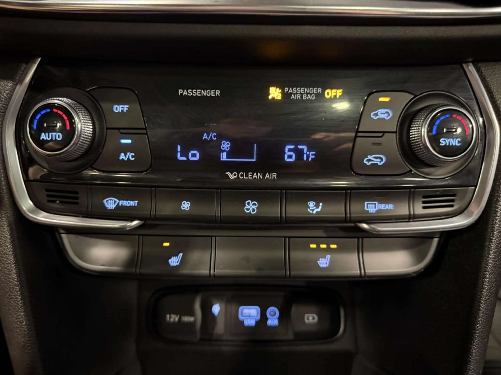 Used 2020 Hyundai Santa Fe SEL AWD/4WD image 32