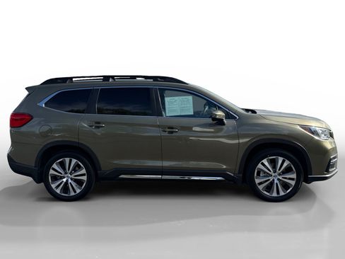 Used 2022 Subaru Ascent Limited w/ Technology Package AWD/4WD image 6