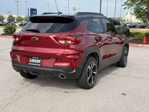 Used 2023 Chevrolet TrailBlazer RS w/ Sun and Liftgate Package AWD/4WD image 7
