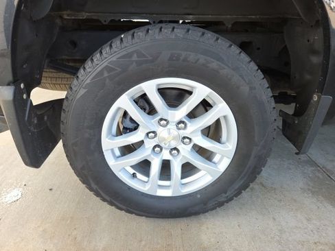 Used 2019 Chevrolet Silverado 1500 LT w/ All-Star Edition AWD/4WD image 72
