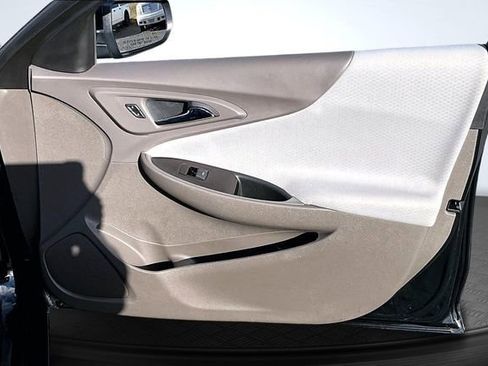 Used 2023 Chevrolet Malibu LT image 26