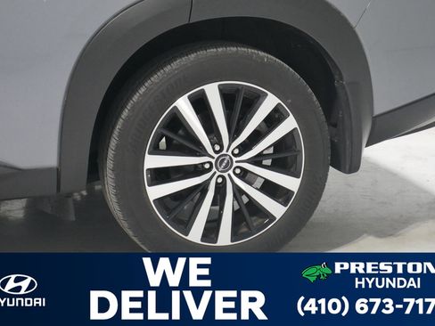 Used 2023 Nissan Pathfinder Platinum image 28