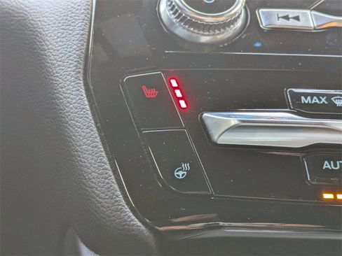 Used 2022 Ford Explorer ST-Line w/ Class IV Trailer Tow Package image 24