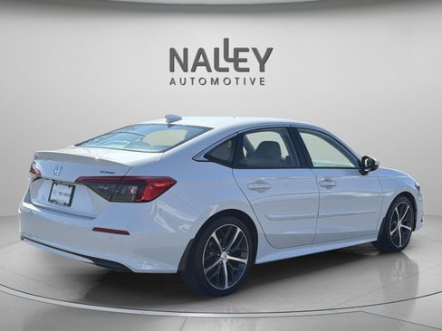 Used 2024 Honda Civic Touring image 6