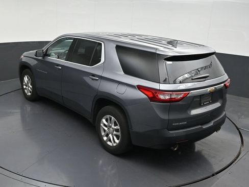 Used 2020 Chevrolet Traverse LS FWD image 17