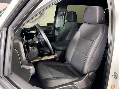 Certified 2025 Chevrolet Silverado 1500 LT w/ Safety Package RWD image 8