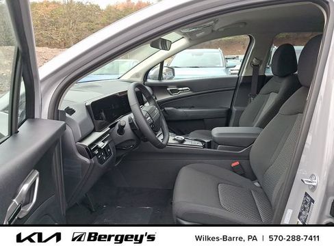 New 2026 Kia Sportage S AWD/4WD image 9