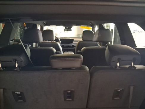 Used 2025 Buick Enclave Preferred image 28