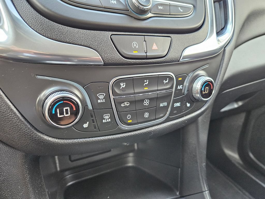 Used 2024 Chevrolet Equinox LT AWD/4WD image 26