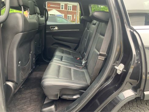 Used 2016 Jeep Grand Cherokee Limited w/ Luxury Group II AWD/4WD image 24