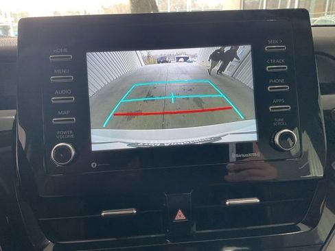 Used 2022 Toyota Camry SE image 15