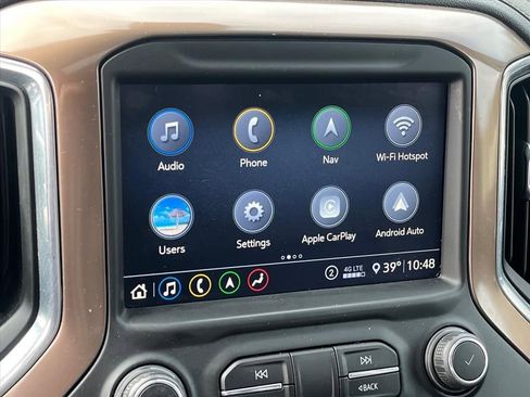 Used 2020 Chevrolet Silverado 1500 High Country w/ Technology Package image 14