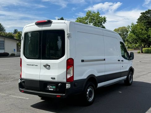 Used 2018 Ford Transit 250 148 Medium Roof RWD image 6