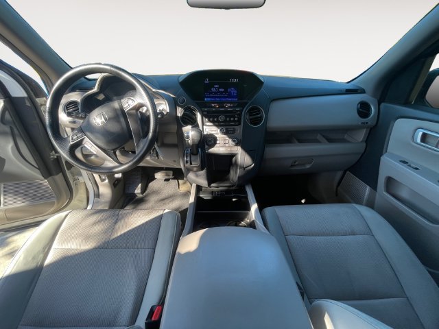 Used 2015 Honda Pilot EX image 10