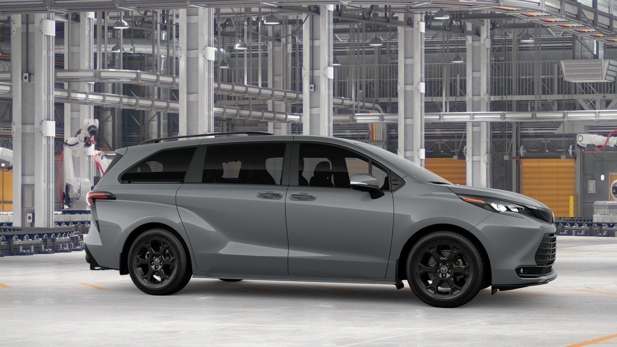 New 2026 Toyota Sienna XLE Woodland Edition AWD/4WD image 13
