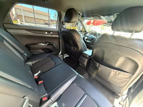 Used 2021 Kia K5 GT-Line FWD image 19
