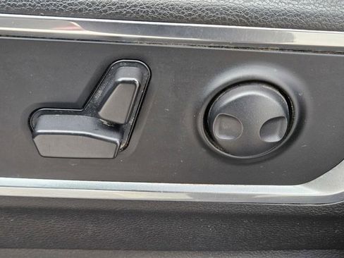 Used 2025 RAM 1500 Laramie image 8