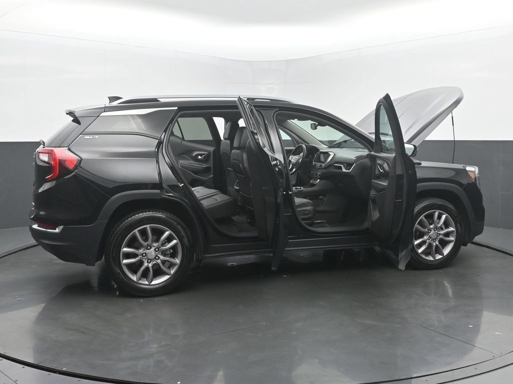 Used 2024 GMC Terrain SLT AWD/4WD image 60