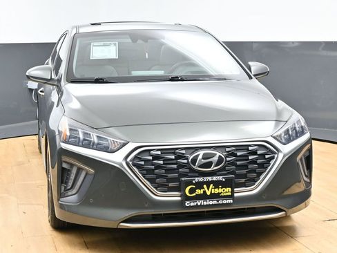 Used 2022 Hyundai Ioniq Limited FWD image 4