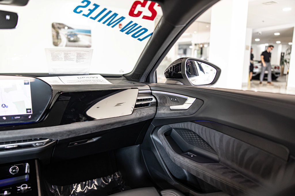 Used 2025 Audi S5 Premium Plus w/ Premium Plus Package AWD/4WD image 38