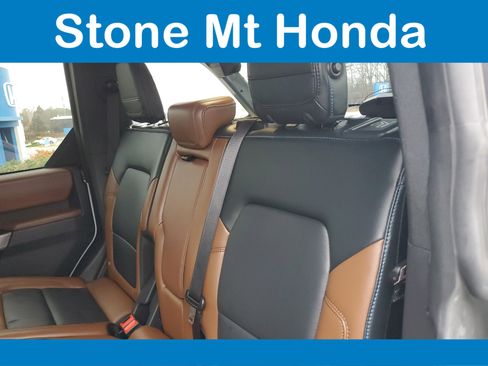 Used 2023 Ford Bronco Outer Banks image 11