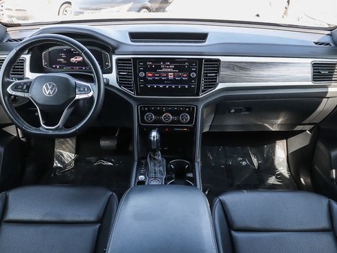 Used 2022 Volkswagen Atlas Cross Sport SE image 11