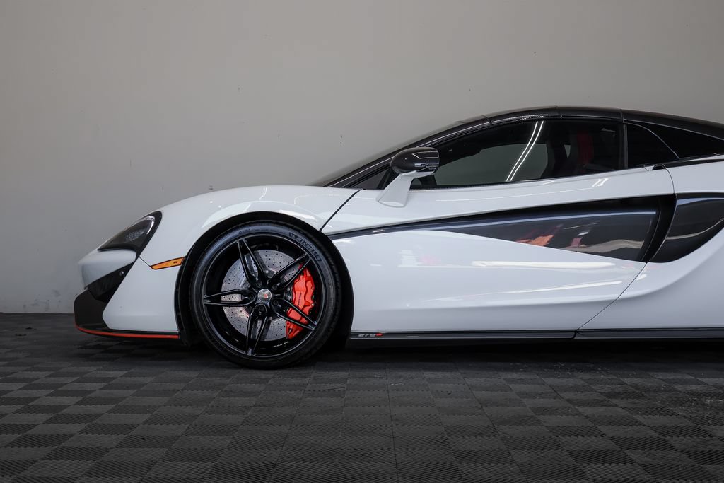 Used 2018 McLaren 570S Spider RWD image 12