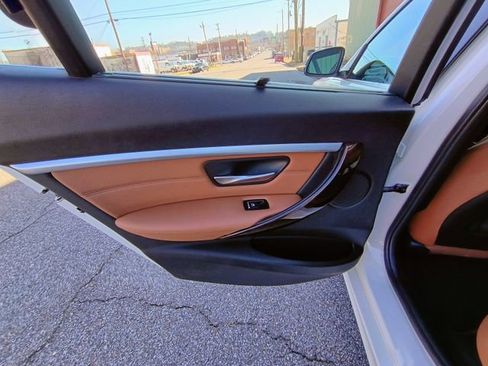 Used 2017 BMW 330i xDrive Wagon image 64