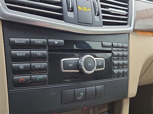 Used 2013 Mercedes-Benz E 350 Sedan image 12