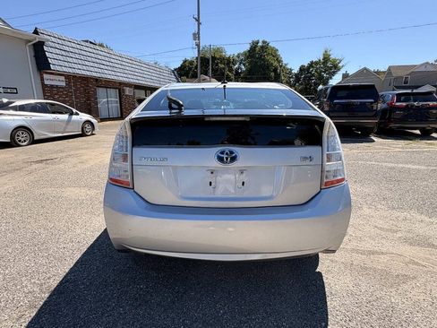 Used 2010 Toyota Prius Two FWD image 9