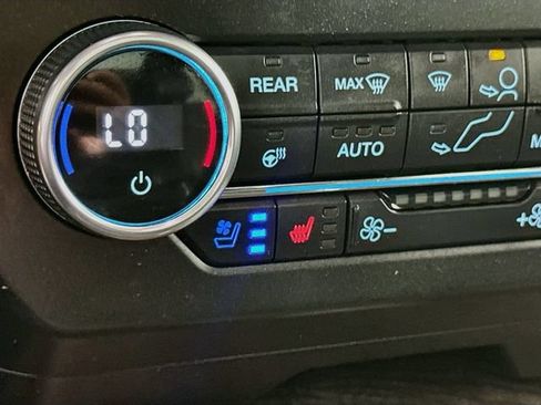 Certified 2018 Ford Expedition Max Limited w/ Equipment Group 301A AWD/4WD image 27