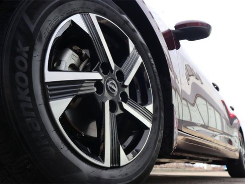 Certified 2025 Nissan Sentra SV image 13