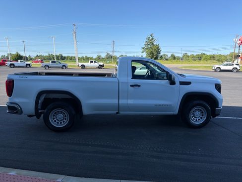 Used 2024 GMC Sierra 1500 Pro w/ Pro Value Package AWD/4WD image 5