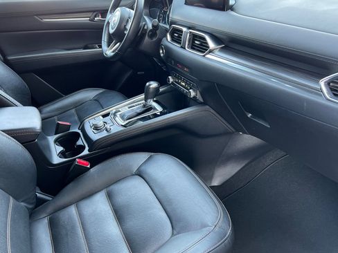 Used 2023 MAZDA CX-5 AWD 2.5 S w/ Premium Package image 18
