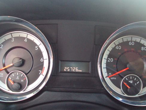 Used 2017 Dodge Grand Caravan SE w/ Power Window Group image 20