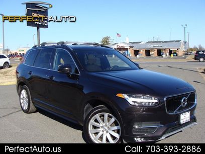 Used 2016 Volvo XC90 T6 Momentum w/ Momentum Plus Package