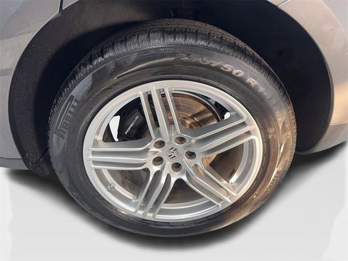 Used 2018 Porsche Macan image 84