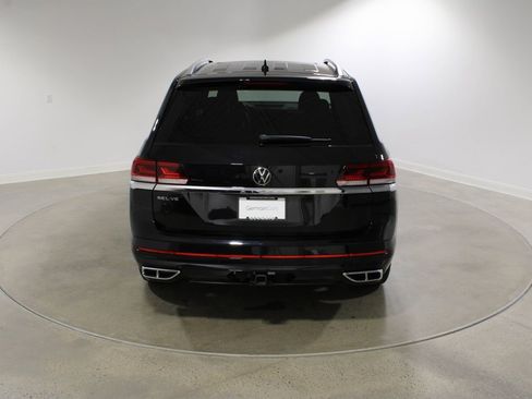 Used 2021 Volkswagen Atlas SEL R-Line image 4