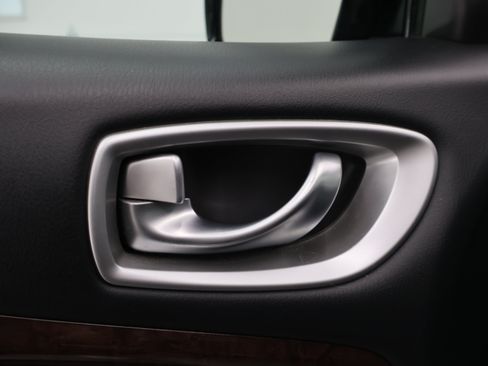 Used 2014 INFINITI QX60 Luxe w/ Premium Plus Package AWD/4WD image 43