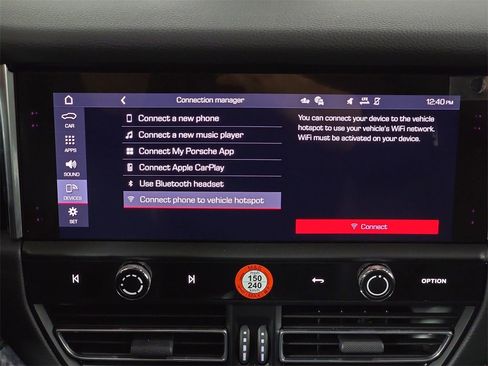 Certified 2025 Porsche Macan image 17