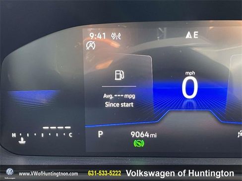 Certified 2025 Volkswagen Taos SE w/ Taos Adventure Package (SXB) image 23