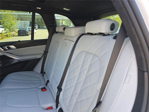 New 2026 BMW X5 M60i w/ Executive Package AWD/4WD image 14