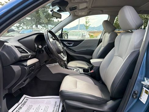 Used 2024 Subaru Forester Limited AWD/4WD image 23